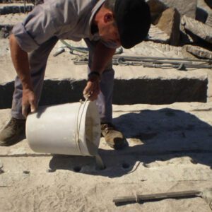 Expansive Mortar to Split Blocks – Cofeseg